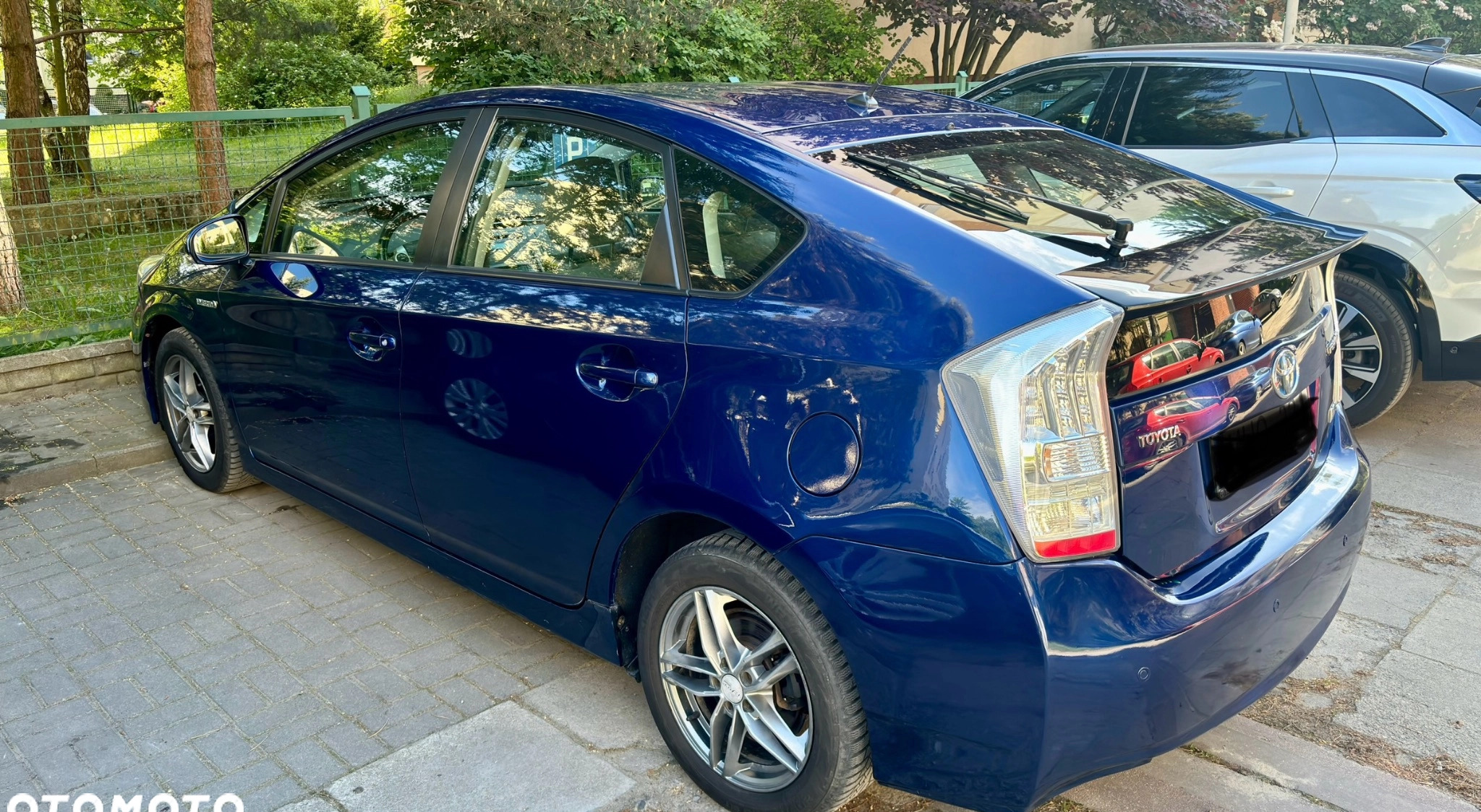 Toyota Prius cena 34200 przebieg: 152000, rok produkcji 2012 z Łódź małe 466